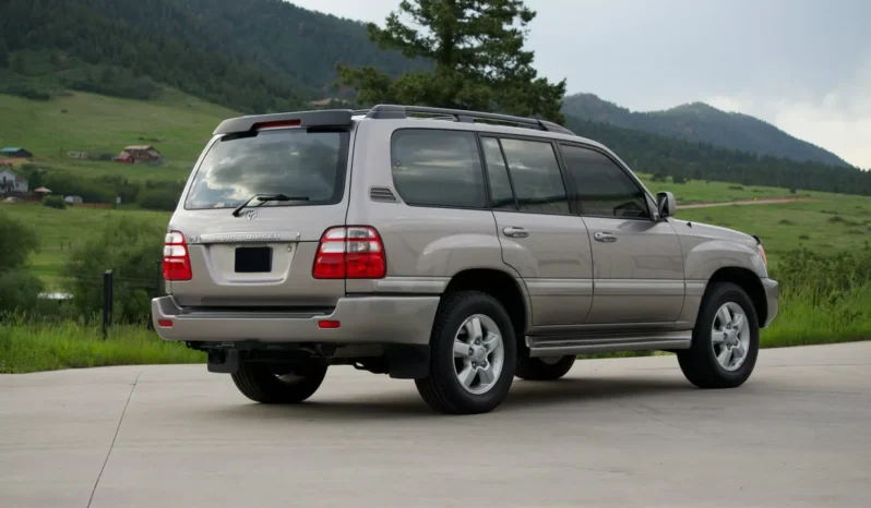 
								2003 Toyota Land Cruiser UZJ100 full									