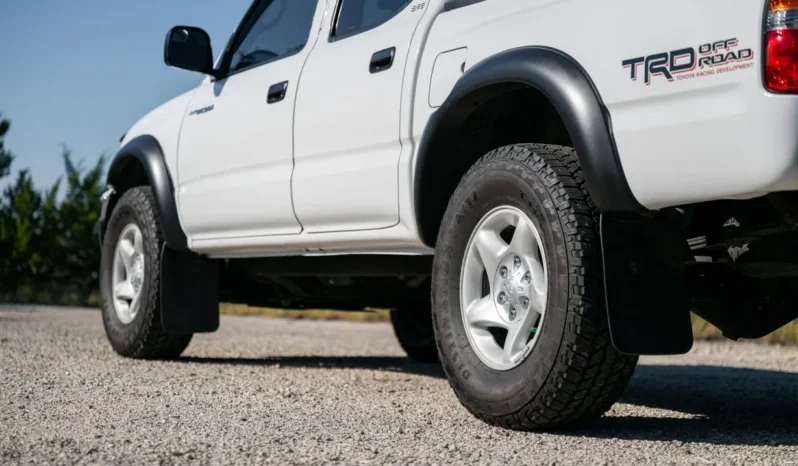 
								2003 Toyota Tacoma SR5 Double Cab TRD V6 full									