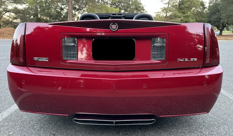 
								2004 Cadillac XLR 4.6-Liter Northstar V8 full									