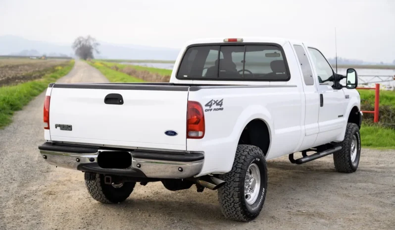
								2001 Ford F-350 Super Duty XLT SuperCab Power Stroke 4×4 6-Speed full									