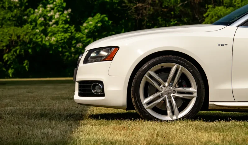 
								2011 Audi S5 Cabriolet Quattro Prestige full									