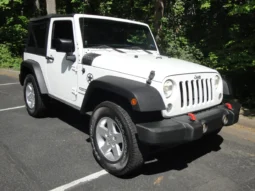 
										2014 Jeep Wrangler Sport S full									
