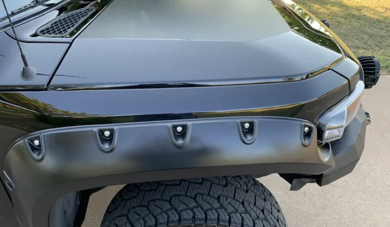 
								2014 Toyota FJ Cruiser full									