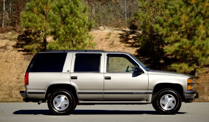 
								1999 Chevrolet Tahoe LT full									