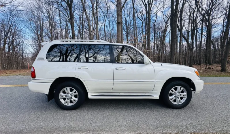 
								2003 Lexus LX470 full									