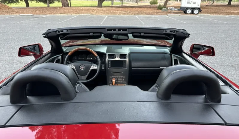 
								2004 Cadillac XLR 4.6-Liter Northstar V8 full									