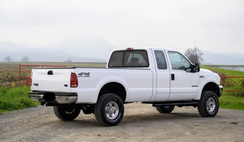 
								2001 Ford F-350 Super Duty XLT SuperCab Power Stroke 4×4 6-Speed full									