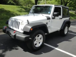 
										2014 Jeep Wrangler Sport S full									