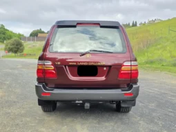 
										2001 Toyota Land Cruiser UZJ100 full									