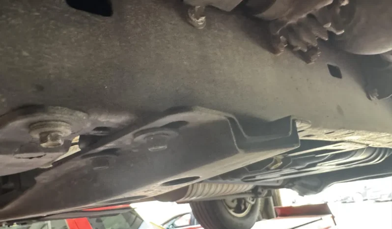 
								2003 Lexus LX470 full									