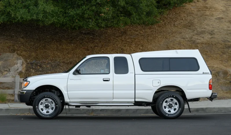 
								1999 Toyota Tacoma SR5 XtraCab V6 4×4 full									