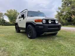 
										2008 Toyota FJ Cruiser Trail Teams Special Edition full									