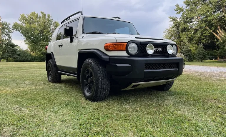
								2008 Toyota FJ Cruiser Trail Teams Special Edition full									