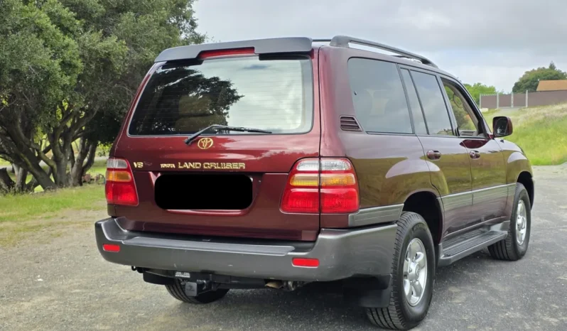 
								2001 Toyota Land Cruiser UZJ100 full									