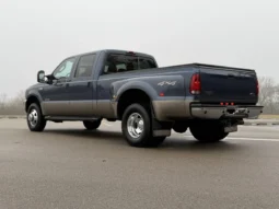 
										2004 Ford F-350 Super Duty Lariat Crew Cab Power Stroke 4×4 Dually full									