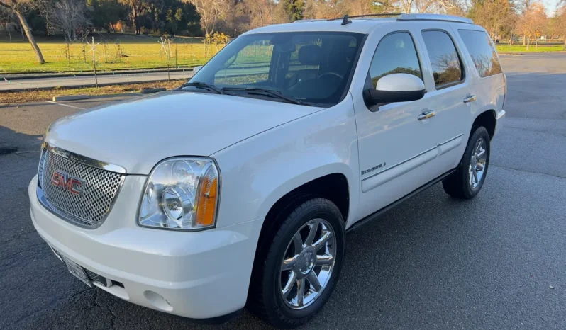 
								2007 GMC Yukon Denali full									