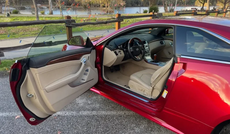 
								2011 Cadillac CTS Premium Coupe full									