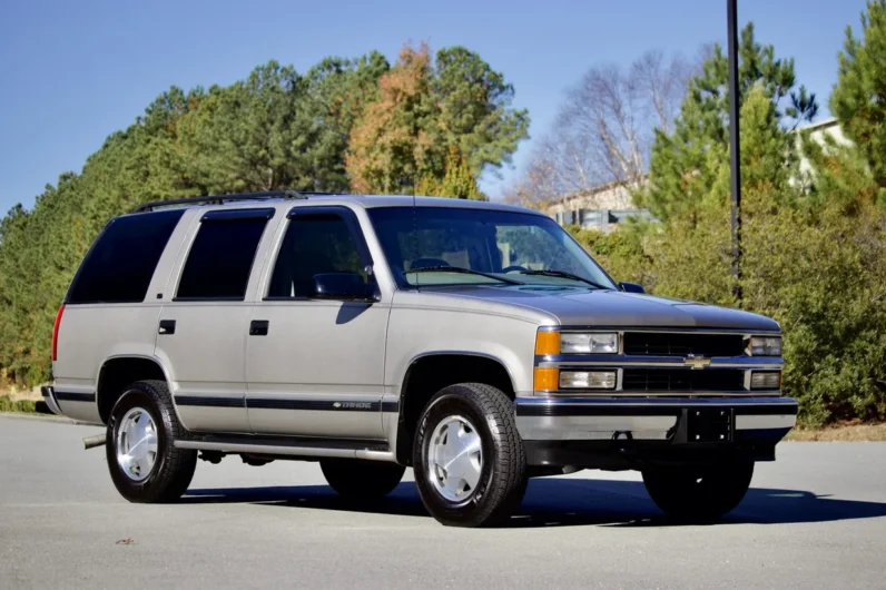 
								1999 Chevrolet Tahoe LT full									