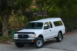 
										1999 Toyota Tacoma SR5 XtraCab V6 4×4 full									