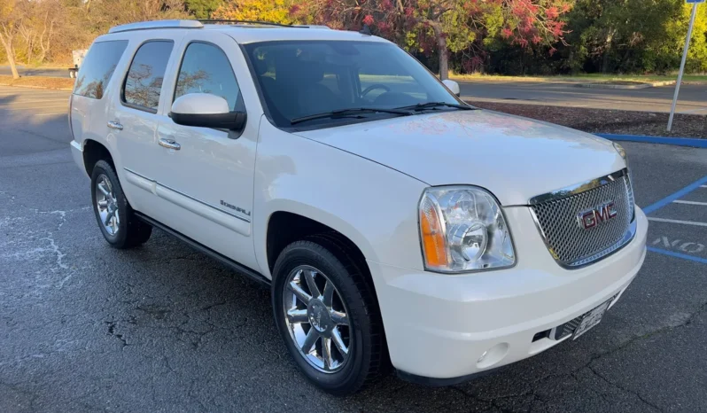 
								2007 GMC Yukon Denali full									