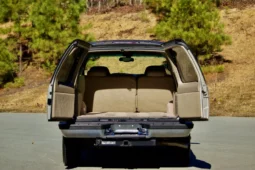 
										1999 Chevrolet Tahoe LT full									