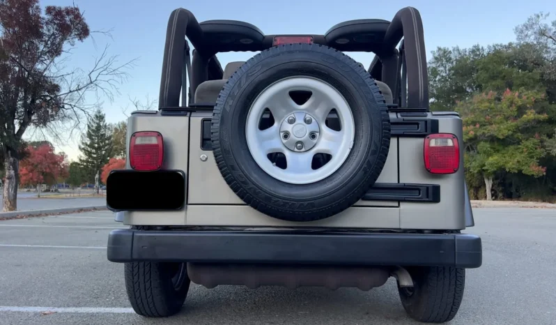 
								2005 Jeep Wrangler SE 6-Speed full									