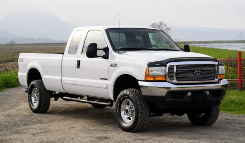 
								2001 Ford F-350 Super Duty XLT SuperCab Power Stroke 4×4 6-Speed full									