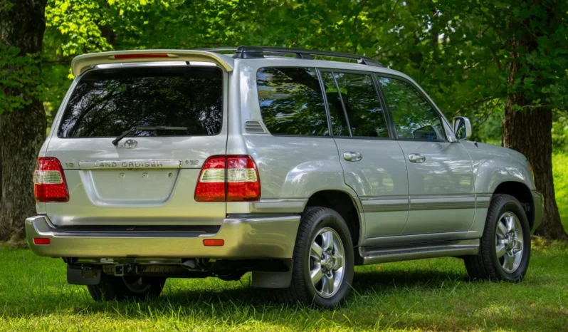
								2007 Toyota Land Cruiser UZJ100 full									