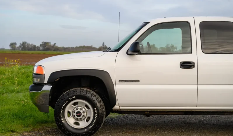 
								2001 GMC Sierra 2500 Extended Cab 4×4 full									