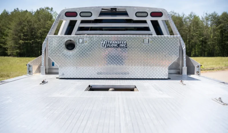 
								2018 Ford F-450 Super Duty Lariat Crew Cab Power Stroke Dually 4×4 Flatbed full									