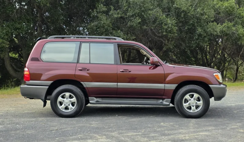 
								2001 Toyota Land Cruiser UZJ100 full									