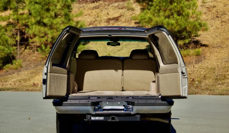 
								1999 Chevrolet Tahoe LT full									