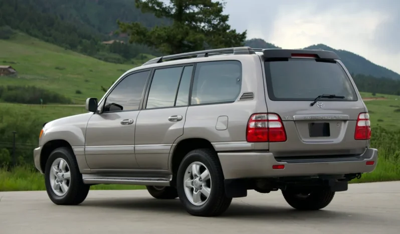 
								2003 Toyota Land Cruiser UZJ100 full									