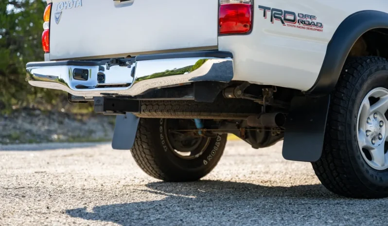 
								2003 Toyota Tacoma SR5 Double Cab TRD V6 full									