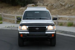 
										1999 Toyota Tacoma SR5 XtraCab V6 4×4 full									