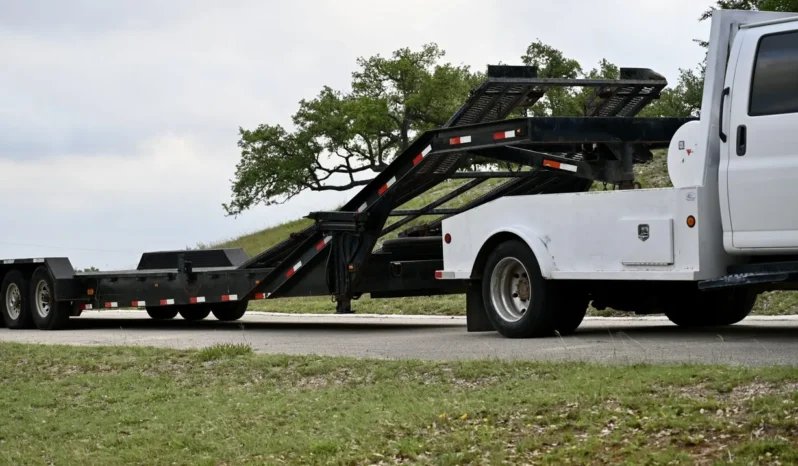 
								2005 Chevrolet Kodiak C4500 Duramax Car Hauler w/ 2002 Imperial 4-Car Trailer full									