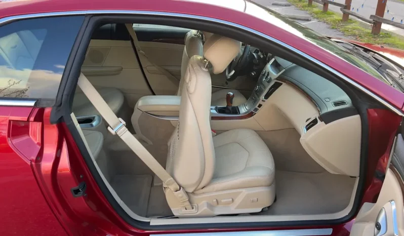 
								2011 Cadillac CTS Premium Coupe full									