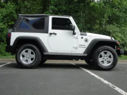 
										2014 Jeep Wrangler Sport S full									