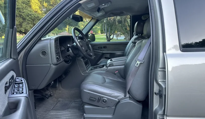 
								2003 Chevrolet Silverado 2500HD LT Crew Cab Duramax 4×4 full									