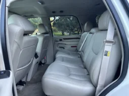 
										2004 Cadillac Escalade GMT800 AWD full									