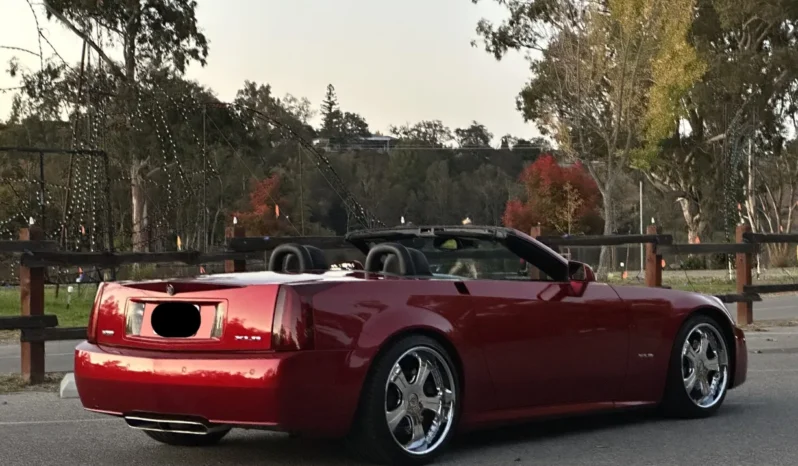 
								2004 Cadillac XLR 4.6-Liter Northstar V8 full									