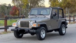 
										2005 Jeep Wrangler SE 6-Speed full									