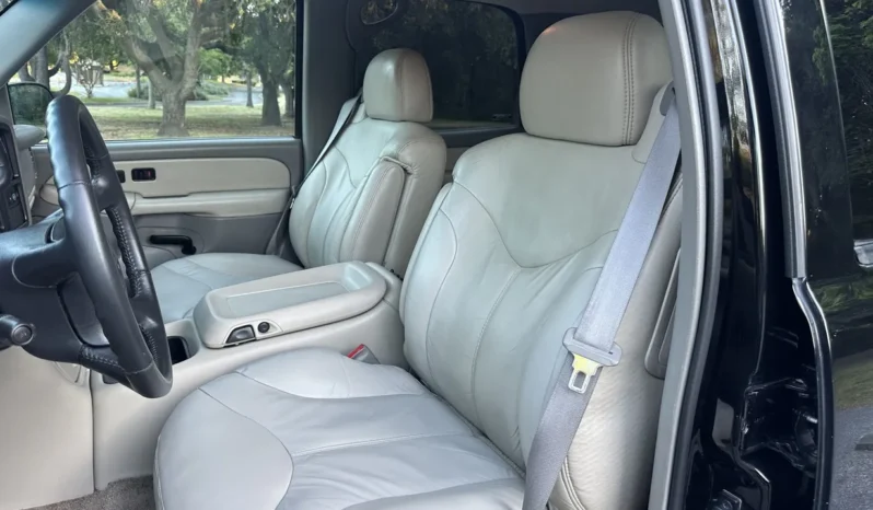 
								2001 GMC Yukon SLT 4×4 full									