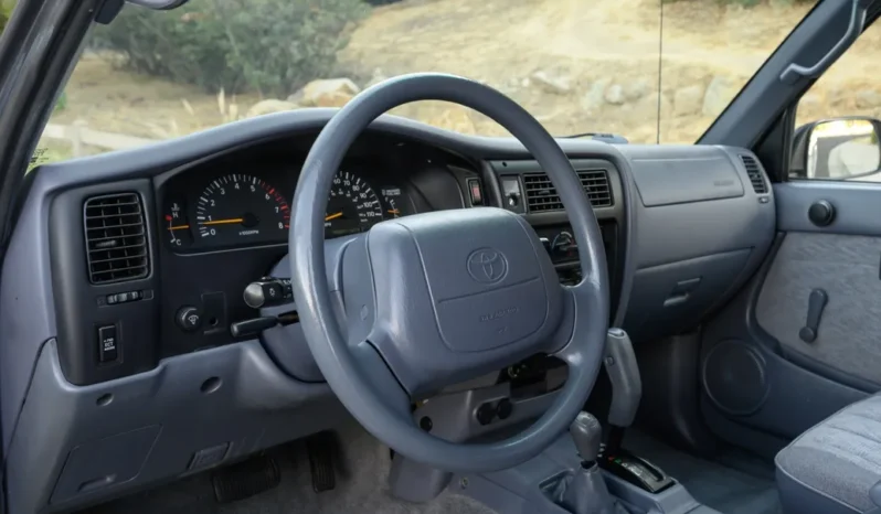 
								1999 Toyota Tacoma SR5 XtraCab V6 4×4 full									
