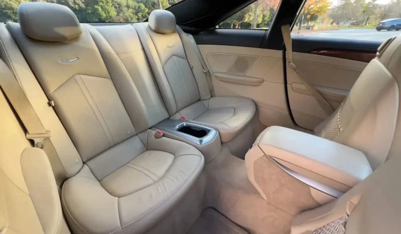 
								2011 Cadillac CTS Premium Coupe full									
