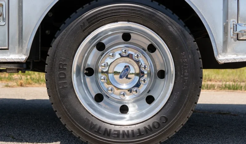 
								2018 Ford F-450 Super Duty Lariat Crew Cab Power Stroke Dually 4×4 Flatbed full									