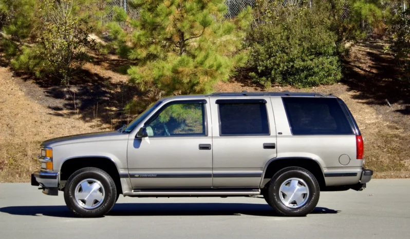 
								1999 Chevrolet Tahoe LT full									