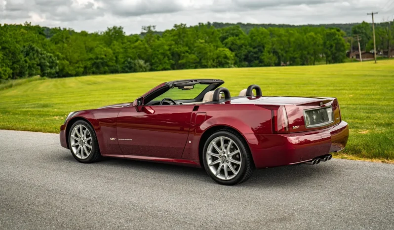 
								2006 Cadillac XLR-V Supercharged full									