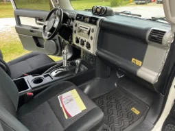 
										2008 Toyota FJ Cruiser Trail Teams Special Edition full									