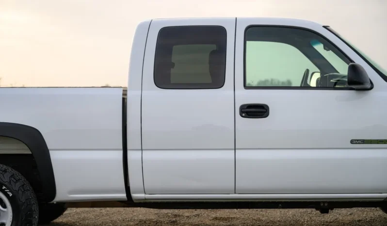 
								2001 GMC Sierra 2500 Extended Cab 4×4 full									